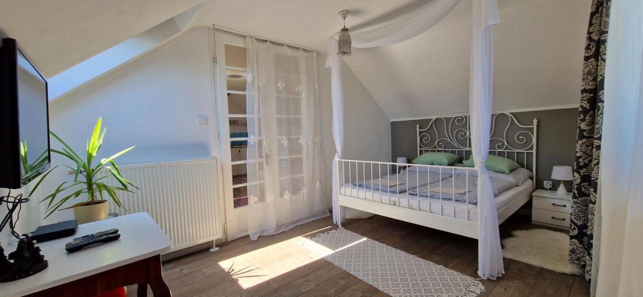 Boholand Apartman Έγκερ Εξωτερικό φωτογραφία