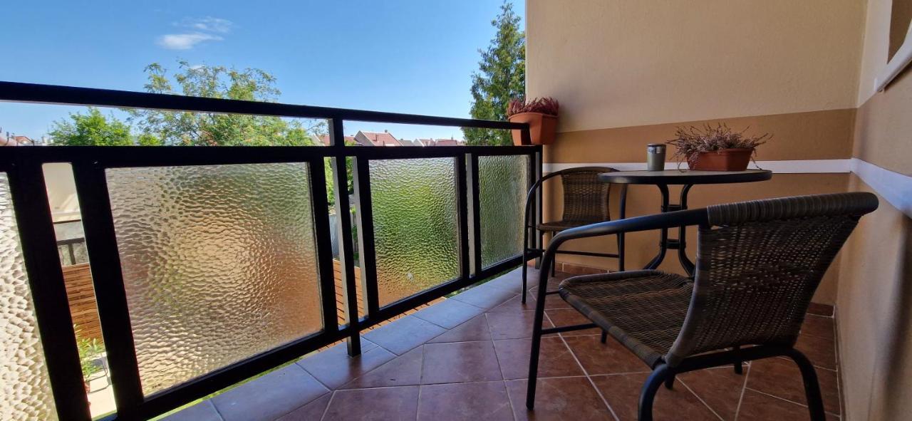 Boholand Apartman Έγκερ Εξωτερικό φωτογραφία